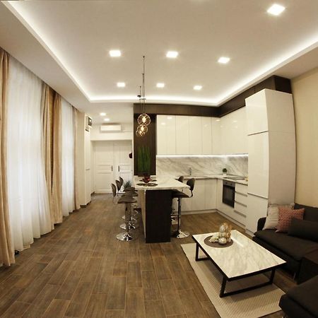 Luxus Design Elisabeth Apartment In The Center بودابست المظهر الخارجي الصورة